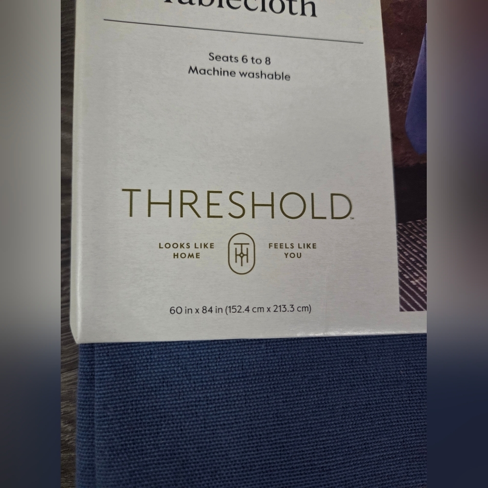 Threshold Rectangular Machine Washable Tablecloth 60"×84" NEW - Picture 3 of 7